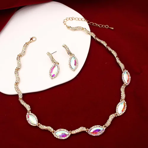 Vista 2 de Juego de joyas de boda de cristal austriaco para mujer, gargantilla de serpiente, collar y aretes colgantes para dama de honor