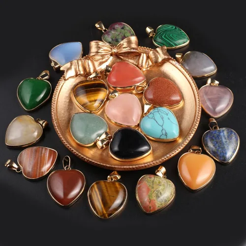 Vista 7 de LE SKY 8 colgantes de piedra natural en forma de corazón, piedra de ágata de cristal curativo para hacer joyas y collares