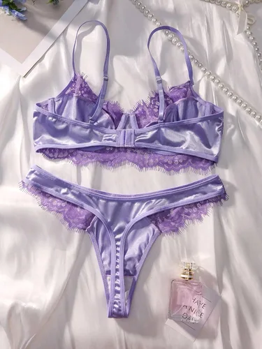 Vista 2 de Verdusa Conjunto de lencería de satén con lazo de encaje floral para mujer