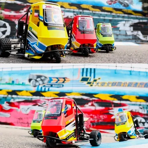 Vista 2 de HTLNUZD 1/8 RC X-Rider Flamingos 2.4G 3WD 2 en 1 ESC Triciclo eléctrico de alta velocidad para motocicleta Triciclo RTR Drift Vehículos para adultos