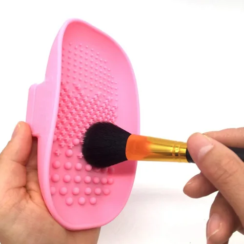 Vista 3 de Luxshiny Alfombrilla de limpieza de brochas de maquillaje de silicona, limpiador de brochas de maquillaje reutilizable con correa trasera