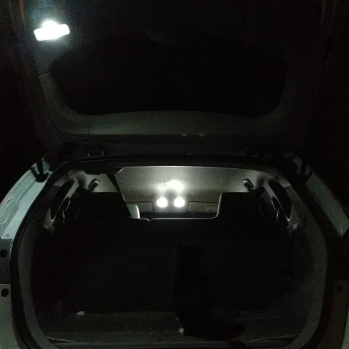 Vista 2 de Kit de luz interior LED para Nissan Rogue 2008-2020 6000 K, cúpula blanca de mapa, espejo de tocador, bombillas de matrícula (8 piezas)