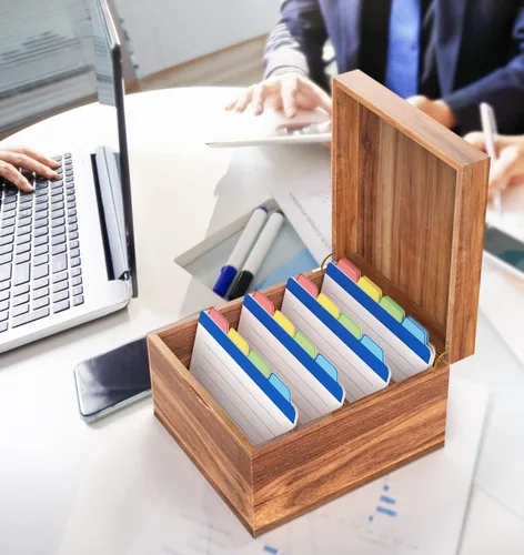 Vista 6 de Neando Organizador de tarjetas de índice de 5 x 8 con tapa, caja de almacenamiento de madera de acacia extragrande con 4 compartimentos, 20 pestañas