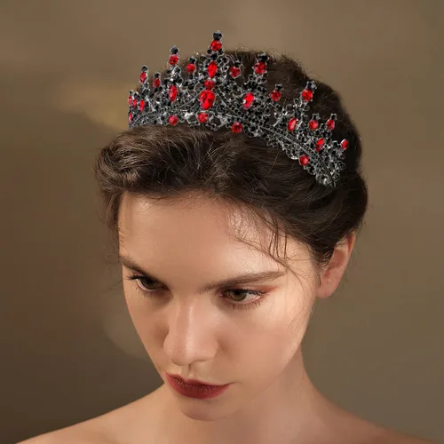 Vista 3 de TOBATOBA Corona de reina de corazones, corona de reina real para mujer, corona roja gótica negra, tiaras de princesa para mujeres y niñas, corona