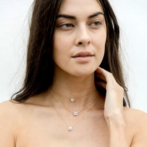 Vista 2 de PAVOI 14K Gold Plated Post Faux Diamond Round Solitaire Pendant Halo Necklace Gold Necklace for Women Slider Adjustable