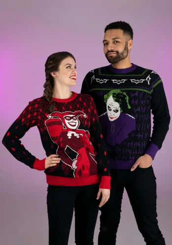 Vista 2 de Suéter Navideño Feo Harley Quinn Hammer Time Multicolor