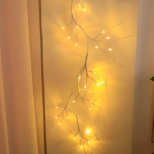 Vista 4 de Guirnalda de abedul iluminada de 6 pies, 48 luces LED, funciona con pilas con temporizador para decoración de mesa de chimenea de Navidad, uso
