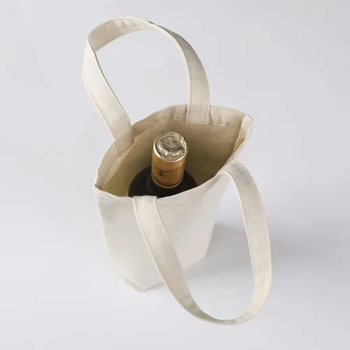 Vista 4 de Bolsa de vino, 10 x 7 x 2 pulgadas, 4 bolsas reutilizables de lona de algodón con etiqueta de cordón