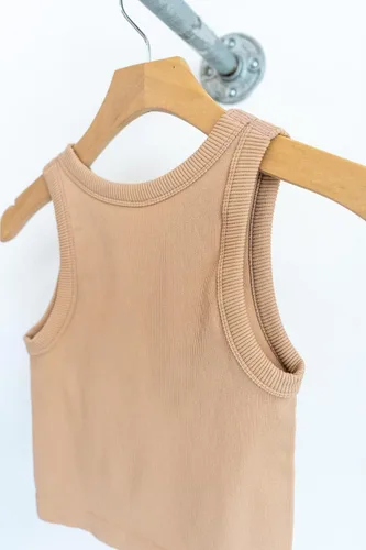 Vista 8 de Style Society Camiseta sin mangas básica ajustada y acanalada para mujer, cuello redondo, talla única