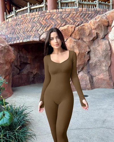 Vista 5 de OQQ Monos de yoga para mujer, para entrenamiento, acanalados, de manga larga, con relleno, brasier deportivo