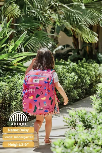 Vista 2 de Mochila para niños de 16 pulgadas para niñas y niños a partir de 6 años con correas de hombro ajustables. Se adapta a una altura de 3 pies 9