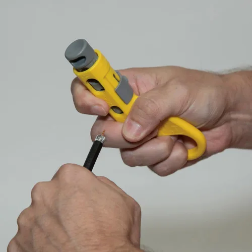 Vista 8 de Klein Tools VDV110-095 Pelador de cable coaxial radial