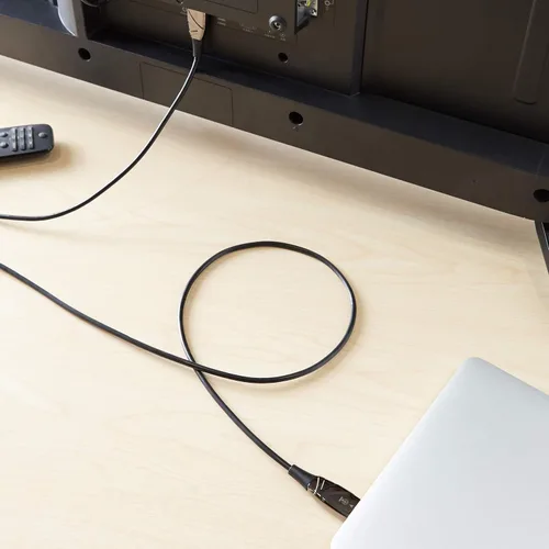 Vista 4 de Amazon Basics Cable de fibra óptica HDMI con conectores chapados en oro, 18 Gbps de alta velocidad, 4K @60 Hz, 2160p, color de 48 bits, listo