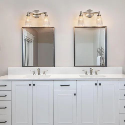 Vista 2 de HDDFL Lámpara de baño de níquel cepillado, iluminación de tocador de baño, 2 luces, moderno aplique de pared de vidrio para dormitorio, baño, sala