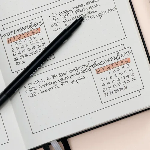 Vista 10 de LEUCHTTURM1917 The Official Bullet Journal Edition 2 - Cuaderno construido para BuJo, tamaño mediano A5 204 páginas de papel de 4.23 oz/m², con guía