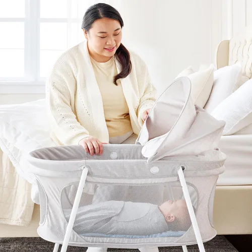 Vista 6 de Regalo Baby Basics - Moisés infantil con toldo, marca galardonada, plegado rápido y fácil de instalar, almohadilla extraíble, malla transparente