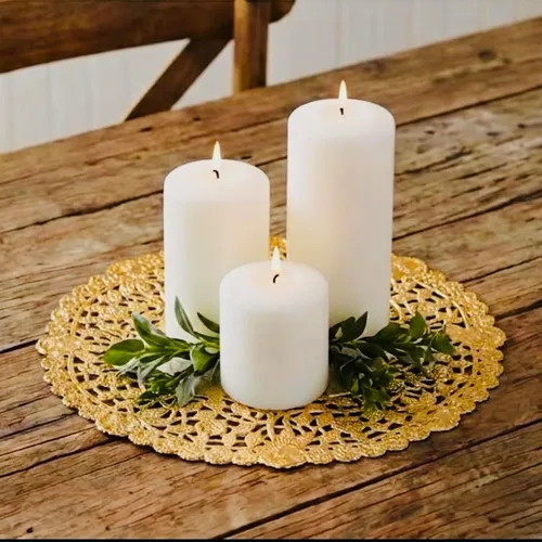 Vista 9 de Hojas decorativas de encaje de papel metálico de 8 pulgadas, elegantes, resistentes y desechables, ideales para presentación de alimentos y uso