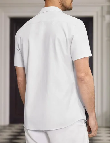 Vista 3 de COOFANDY Camisa de vestir Oxford de manga corta para hombre, camisa de trabajo con botones de cambray, camisas casuales con cuello a cuadros