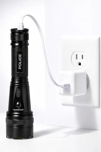 Vista 6 de POLICE Pistola Paralizante 1109 - Max Volt Recargable con Linterna Táctica LED