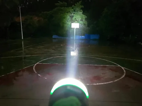 Vista 6 de LIT-PaTH - Linterna LED para campamento, luz recargable con base magnética, 4400 mAh, kit de supervivencia para emergencias, huracanes, cortes
