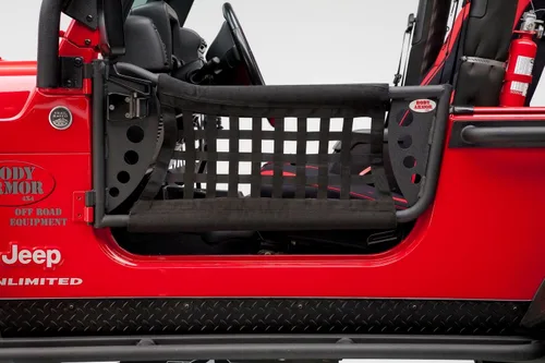 Vista 2 de Body Armor 4x4 TJ-6137 GEN 3 Puerta de sendero negra para Jeep TJ
