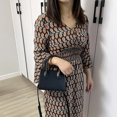 Vista 4 de Pequeñas bolsas cruzadas para mujer, de piel sintética, de moda, mini monederos y bolsos..