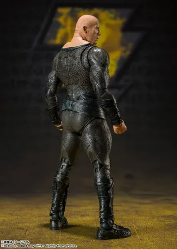 Vista 3 de TAMASHII NATIONS - Figura de acción de Black Adam, Bandai Spirits