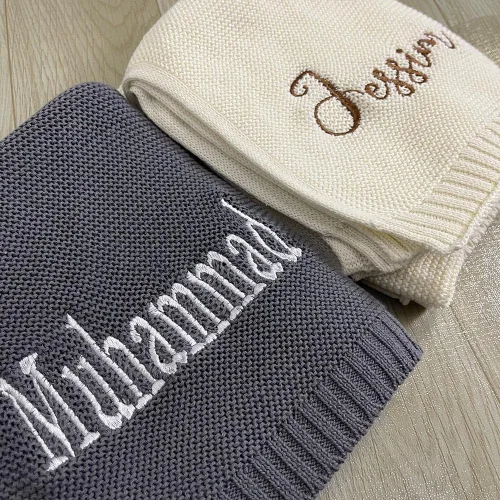Vista 2 de Manta de punto personalizada para bebé, regalo bordado para baby shower, manta de cochecito Regalo para bebé recién nacido con monograma Tejido