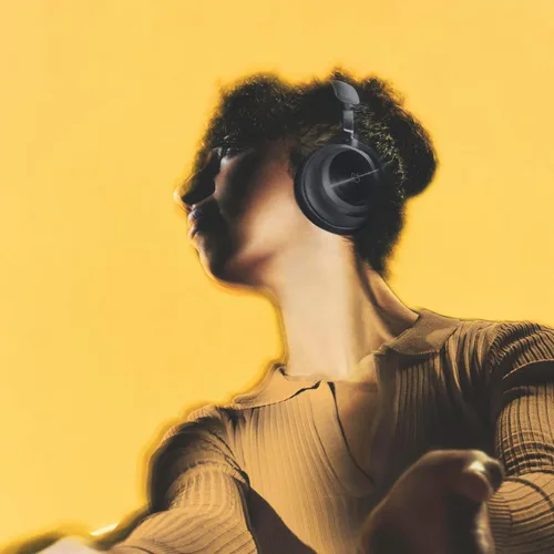 Vista 12 de Bang & Olufsen Beoplay HX – Cómodos auriculares inalámbricos con ANC para colocar sobre las orejas - Negro Antracita