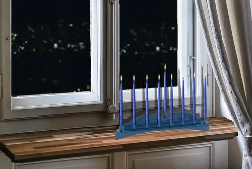 Vista 5 de Ner Mitzvah Blue Candle Menorah - Se adapta a todas las velas estándar de Janucá - Diseño clásico de pared
