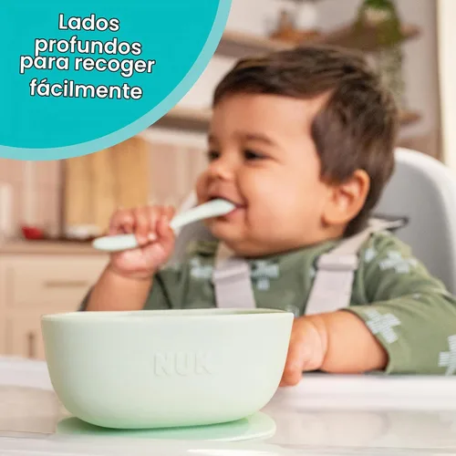 Vista 5 de NUK Cuencos de succión de silicona para bebés, función de succión que ayuda a reducir derrames, aptos para microondas y lavavajillas, sin BPA Verde