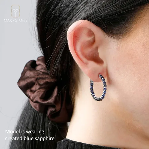 Vista 2 de MAX + STONE - Aretes de aro con piedras preciosas para mujer en plata de ley 925 de 1 pulgada de diámetro y piedra natal de 0.118in con poste