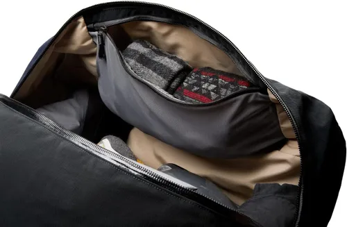Vista 6 de Bellroy Venture Duffel (bolsa de fin de semana de 55L), midnight