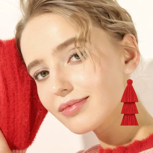 Vista 2 de DIYANMMY Aretes de borla coloridos de 3 niveles bohemios grandes colgantes de moda para mujeres adolescentes y niñas regalo de fiesta de cumpleaños