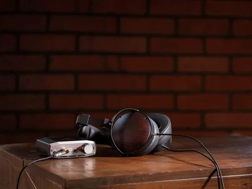 Vista 6 de Monolith Liquid Spark- Amplificador para auriculares., Liquid Spark