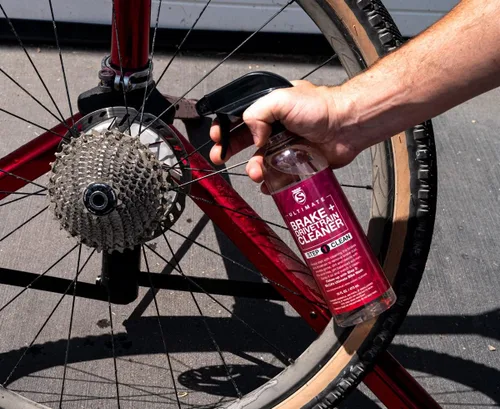Vista 4 de SILCA Limpiador de frenos y tren motriz definitivo para bicicletas, 16 onzas