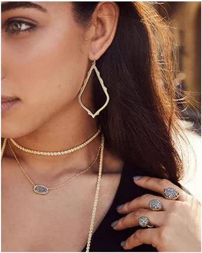 Vista 120 de Kendra Scott - Collar Elisa con dije para mujer, joyería de moda, chapado en oro de 14 quilates
