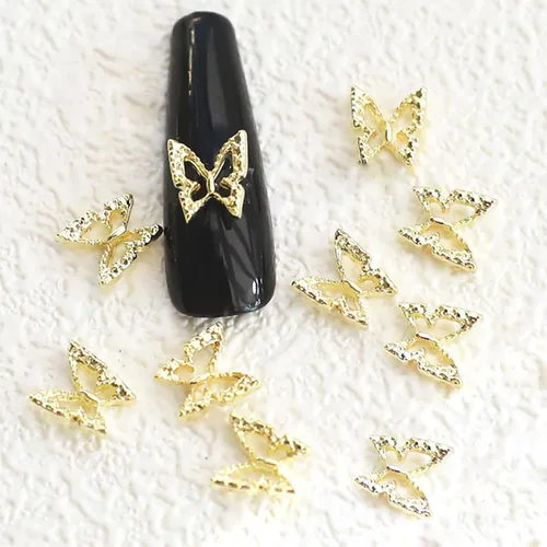Vista 4 de YECIRALA - 90 dijes de mariposa 3D para uñas: oro, plata, oro rosa; 30 piezas cada uno; material de aleación; forma de mariposa; kit de decoración