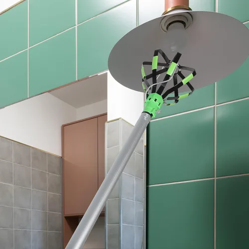 Vista 9 de OSALADI Versatile Light Bulb Changer Pole Kit with Adjustable Chrome-vanadium Steel Rods for High Ceilings, Extended Reach Tool for Home and Flood