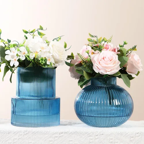 Vista 12 de Jarrones de vidrio acanalado, juego de 2 jarrones estriados para flores, florero de vidrio ámbar para tulipanes, jarrón moderno para sala de estar