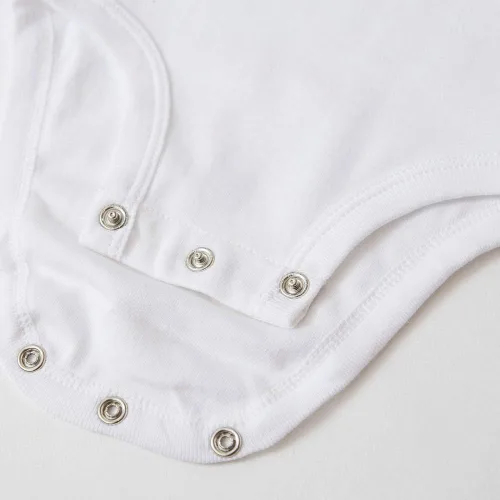 Vista 3 de Conjunto de mamá y bebé a juego con diseño de arco iris camiseta para mamá mini mono para la familia sesión de fotos para el día de la madre