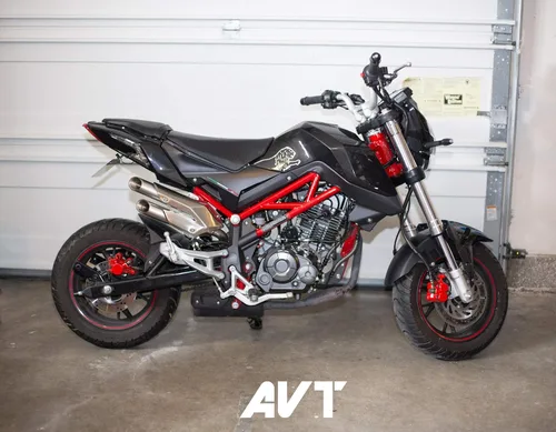 Vista 6 de AVT TNT 125 / TNT 135 Kit eliminador de guardabarros - 2 luces LED TNT125 / TNT135 v2