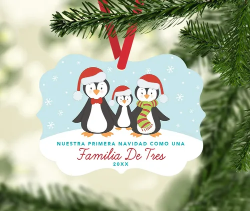 Vista 2 de Andaz Press Adorno de recuerdo de Navidad con marco de fantasía de familia española, Nuestra Primera Navidad Como UNA Familia De Tres 2024, Familia