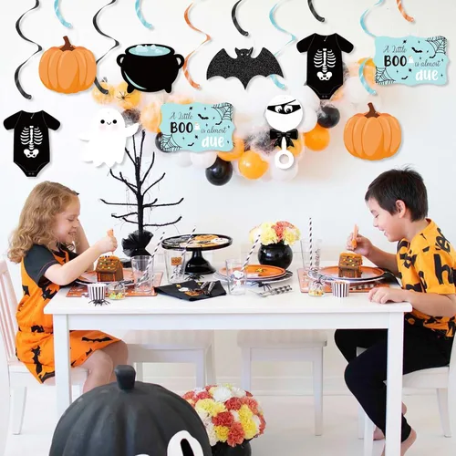 Vista 5 de K KUMEED Decoraciones de Halloween para baby shower, 20 piezas Blue A Little Boo is Almost Due Colgantes de remolinos para niños, decoración