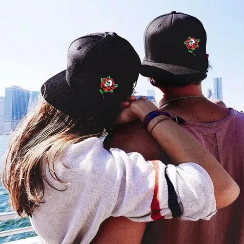 Vista 3 de Sombreros de calavera para hombre, sombreros planos para hombre, ala de esqueleto, rosa, sombreros ajustados para hombre, sombreros de béisbol