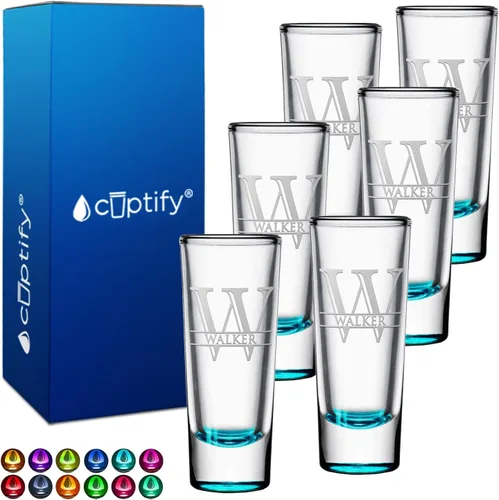Vista 49 de Vaso de chupito personalizado con fondo negro personalizado de 2 oz, vasos de chupito cordiales con inicial y nombre en script dividido
