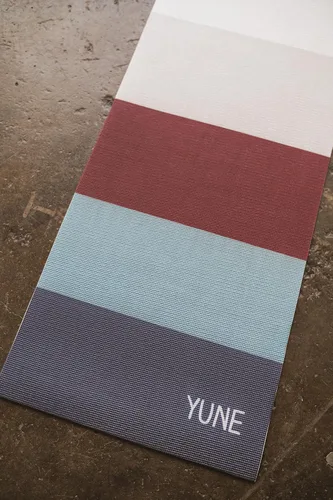 Vista 7 de Yune Yoga - La esterilla de yoga Tofino de 0.236 in - Alfombrilla de ejercicio y fitness multiusos de primera calidad, ecológica, extra gruesa