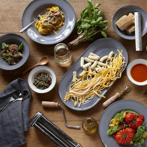 Vista 2 de Royal Doulton Exclusivamente para Gordon Ramsay Union Street Café Grey Set de 16 piezas