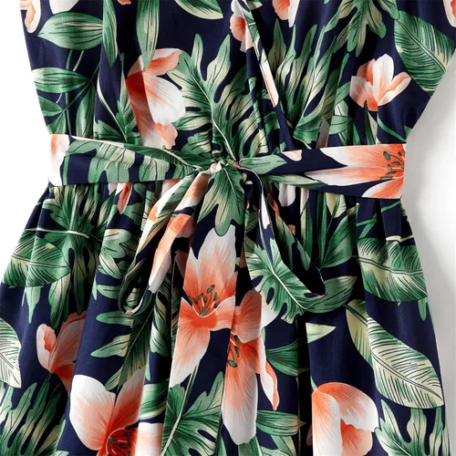 Vista 6 de PATPAT Trajes familiares a juego para mamá y yo, vestidos con estampado de hojas, tirantes delgados, casual, sin mangas, trajes a juego
