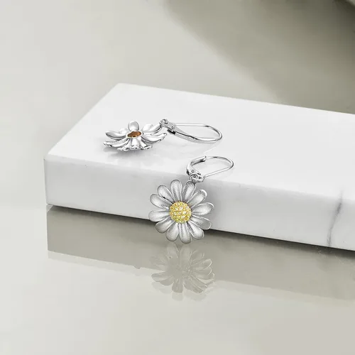 Vista 4 de POPLYKE Aretes colgantes de plata de ley con cierre de palanca floral, regalo de cumpleaños para mujer